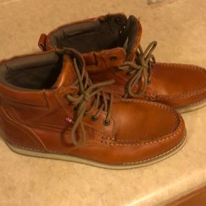 Levi’s chukka boot